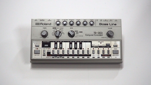 Roland TB-303