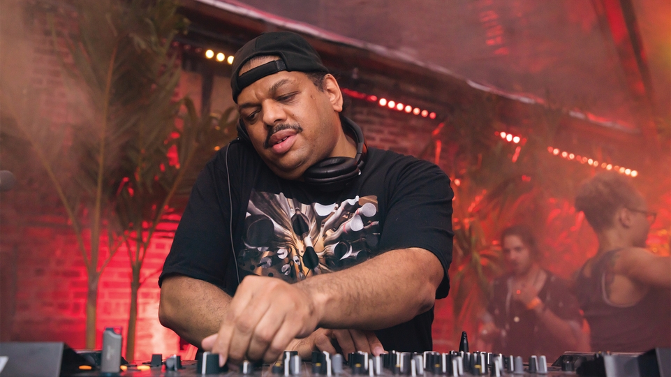 Kerri Chandler DJing